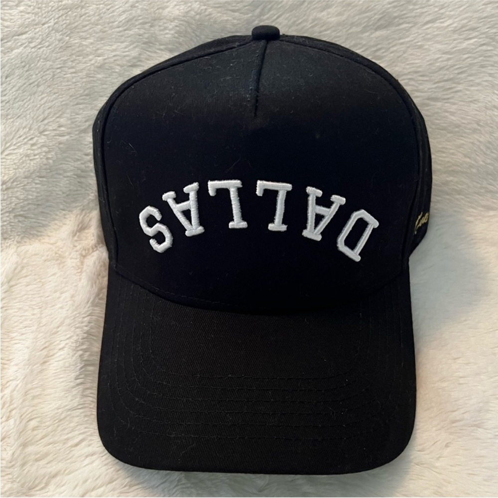 True Brand Dallas Hat Snapback Black